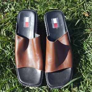 Almost new Leather Hilfiger